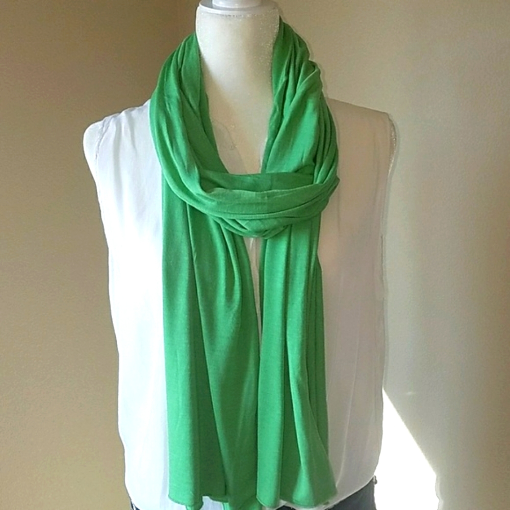 Green scarf